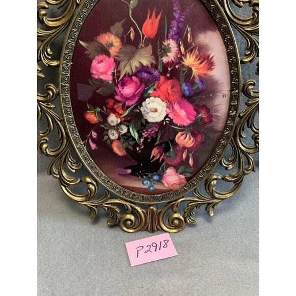 Vintage Brass Oval Ornate Convex Flowers Picture Frame Made in Italy 13.5" x 10" - Picture 8 of 8